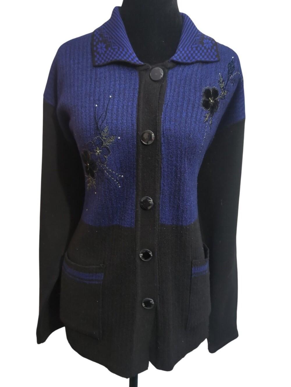 VTG Y2K Black Blue Colorblock Floral Embroidered Cardigan Modern L Grannycore